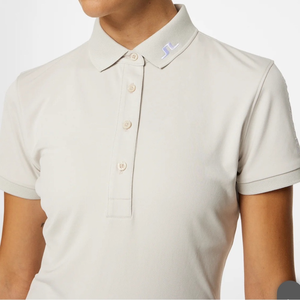 J.Lindeberg Women’s Tour Tech Polo - Moonbean